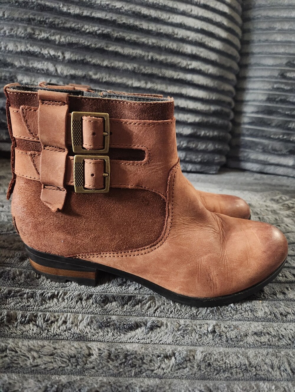 Women's Sorel Lolla Ankle Bootie in Buffalo with Buckles NL3080-282 Size 8.5
